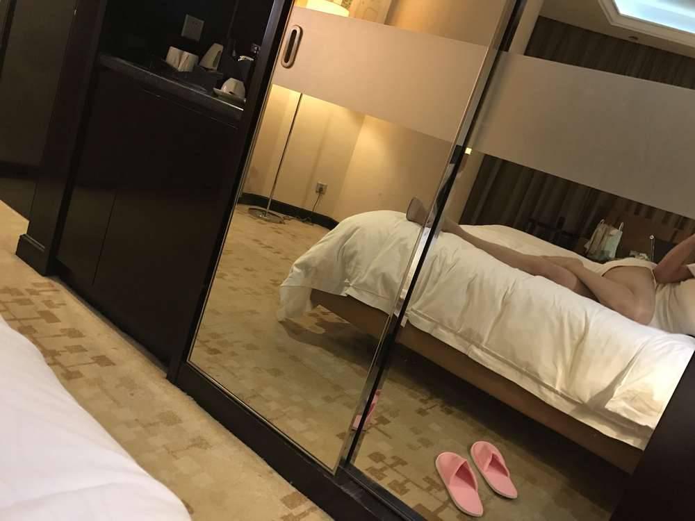一个人的夜