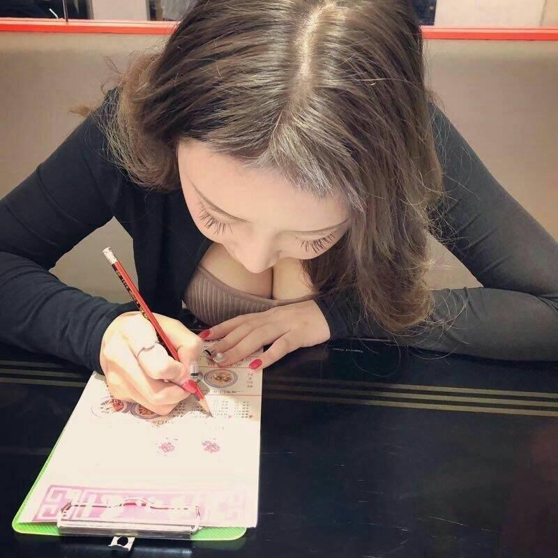 点个什么锅底呢