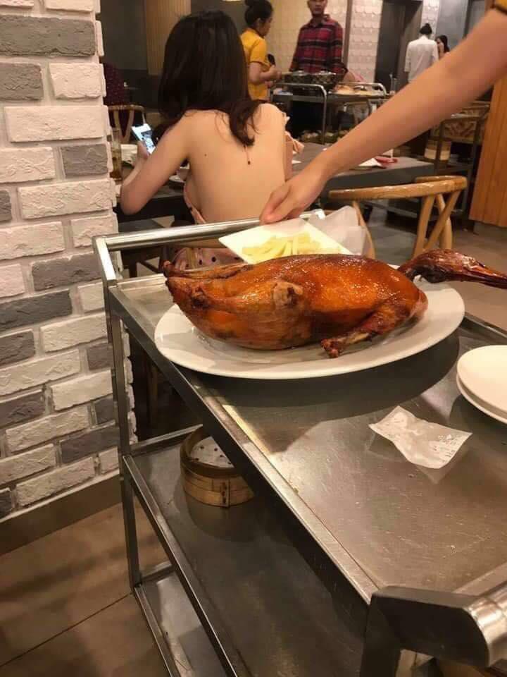 烤鸭看起来味道不错
